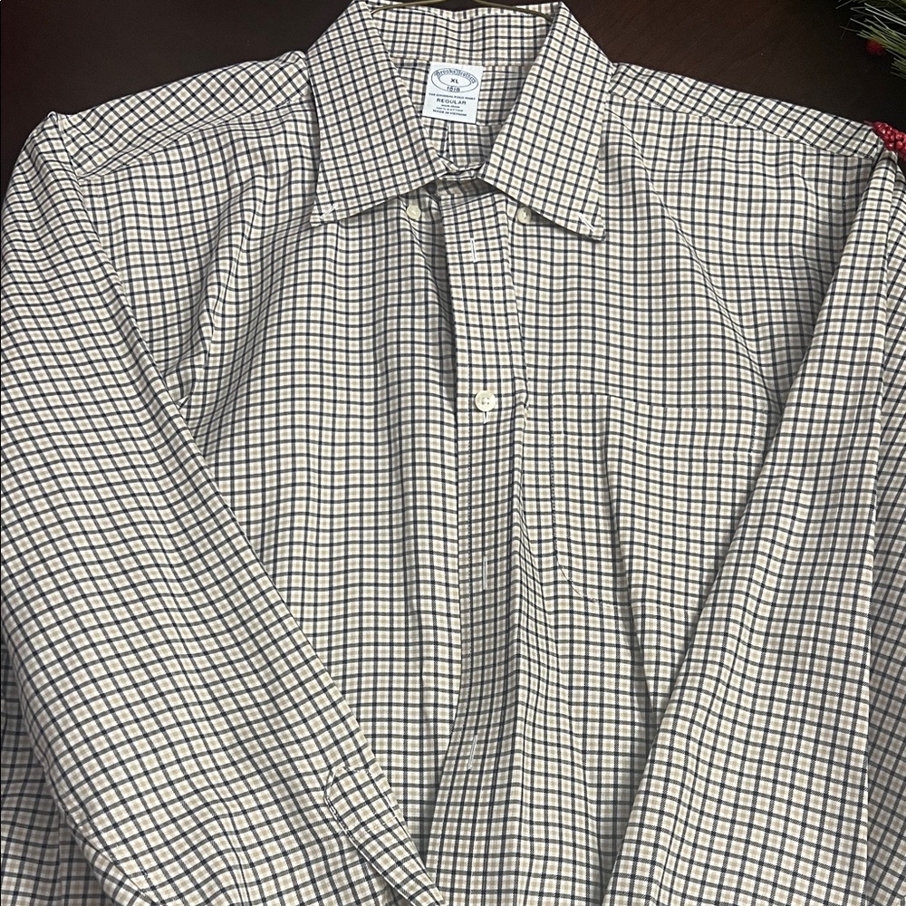 Brooks Brothers Men's Checkered Shirt - Black and Cream